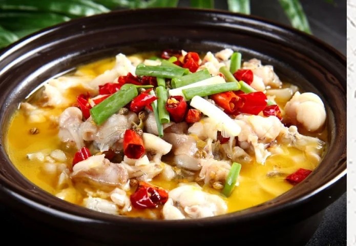 泡椒酸汤蛙成菜图