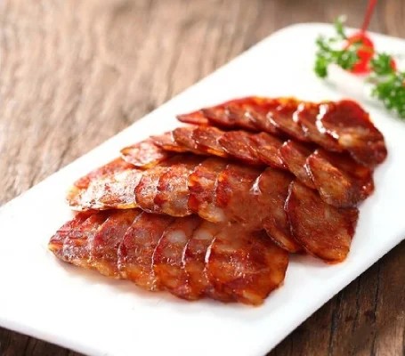 麻辣诱惑香肠成菜图